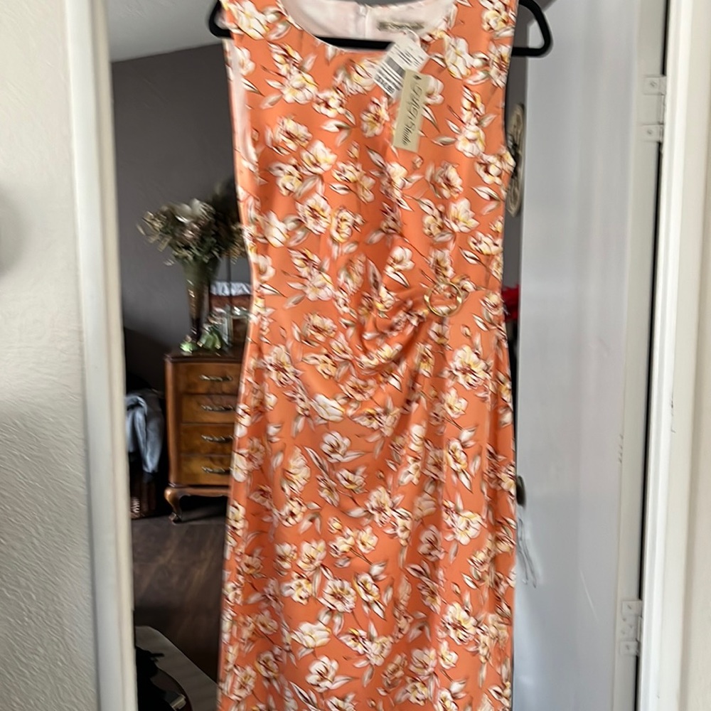 Peach floral dress new lined large
